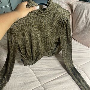 New season fendi vertigo crop zip up